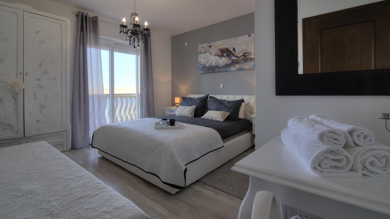 Apartments Lola Senj  Exterior photo